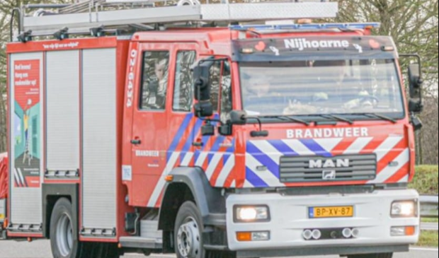 #Brandweer #Nieuwehorne heeft een #ree #los gekregen die vastzat in een #hekwerk in #Oudehorne - ..