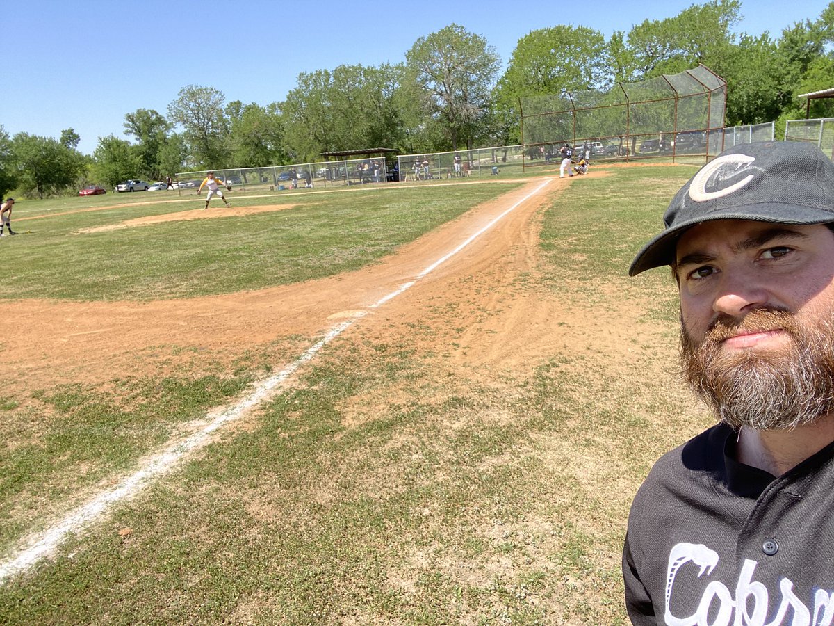 fogeldude's tweet photo. After a year away from the field, your Cap City Cobras are back in action! And damn it feels to good to be out here on an absolutely perfect day with this ragtag group. #FangsFirst #CapCityCobras #AustinSandlot #SandlotRevolution https://t.co/TtCt35tuZG