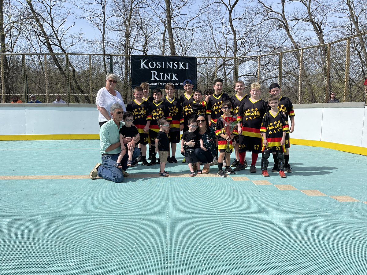 malloy300's tweet photo. Ryan Kosinski Rink Dedication #RIP2RK #2Forever @GPDC_Hockey @Arsenal_Hockey @MarkMaddenX #PennHillsArsenal #ArsenalAlumni @USABallHockey https://t.co/oRPfSELjDL