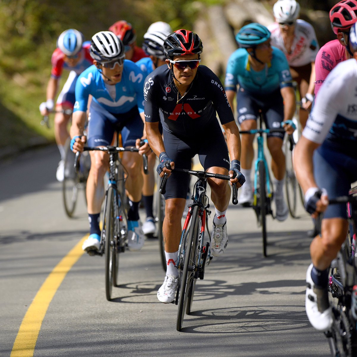 RichardCarapazM's tweet photo. Mijines! Día a día! Próxima parada, las Ardenas 💪🏽 📸 @GettySport https://t.co/WXDtkcF9nn