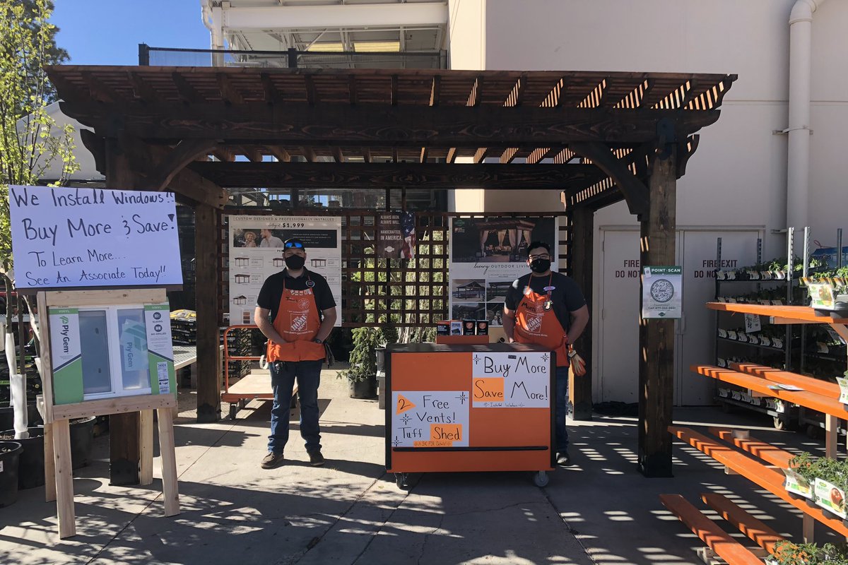 Team 0482 soaking up the sun and driving pipeline! <a href="/ChadKrausTHD/">Chad Kraus</a> <a href="/NagyAndrew/">Andrew Nagy</a> @KennyRedigerTHD #PMDWinsWithServices