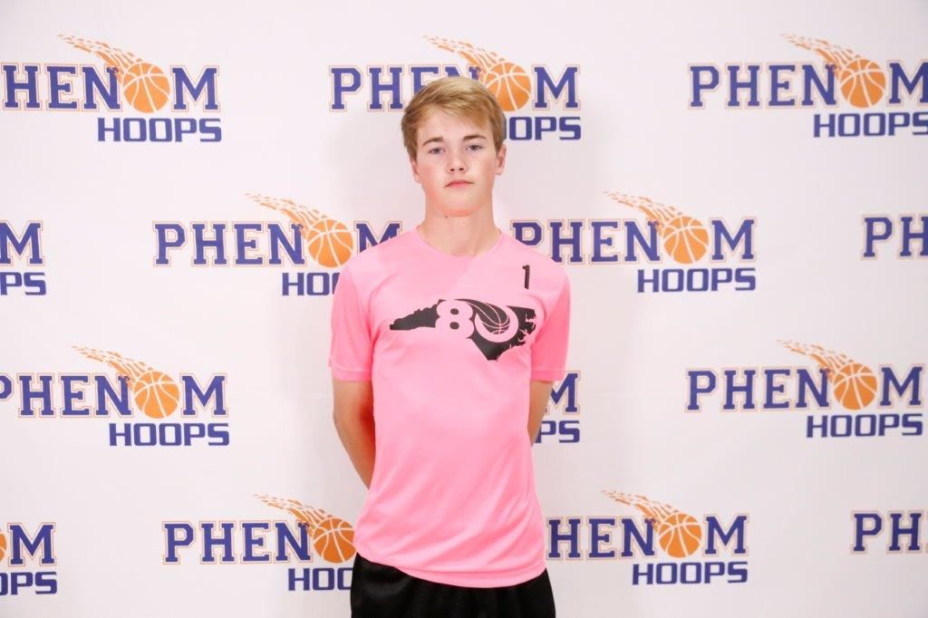 POBScout's tweet photo. 2021 Luke Proctor and 2022 Gabe Proctor (Team Loaded NC) present a deadly combo from outside for any team. #PhenomQueenCity

@Coach_Rick57 @colbylewis20 @JeffreyBendel_ @CoachKhalilS @ty1ewis https://t.co/sCE5XI9mSu