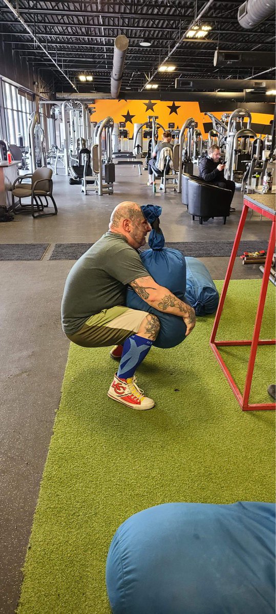 RogerHillJr's tweet image. #strongmantraining at O-Town Iron today was awesome 😀 We did the sandbags today, farmer walk, and log press 😀 I got some heavy weight up and some I tried but came a little short. I will accomplish what I didn’t get today 😀💪🏋️‍♀️
