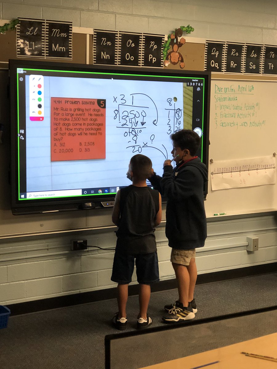 acheetham_west's tweet photo. We had an amazing Saturday Camp today!! I love seeing students collaborating to solve problems! We are so thankful for the students and teachers who spent their Saturday morning at the View!!! #WoodviewStrong  #CollaborativeSpirit #CollectiveGreatness @SBISD @WVEBeagles https://t.co/XACPQcAXcZ