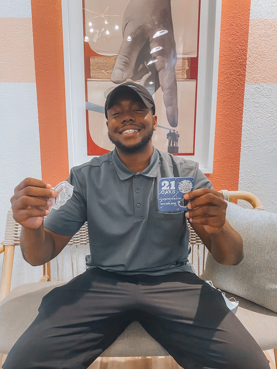 live21oaks's tweet photo. Happy Saturday!🥳 Take a tour with us and receive some of our new MERCHANDISE!🤪
#live21oaks #columbia https://t.co/2WjPugftBQ