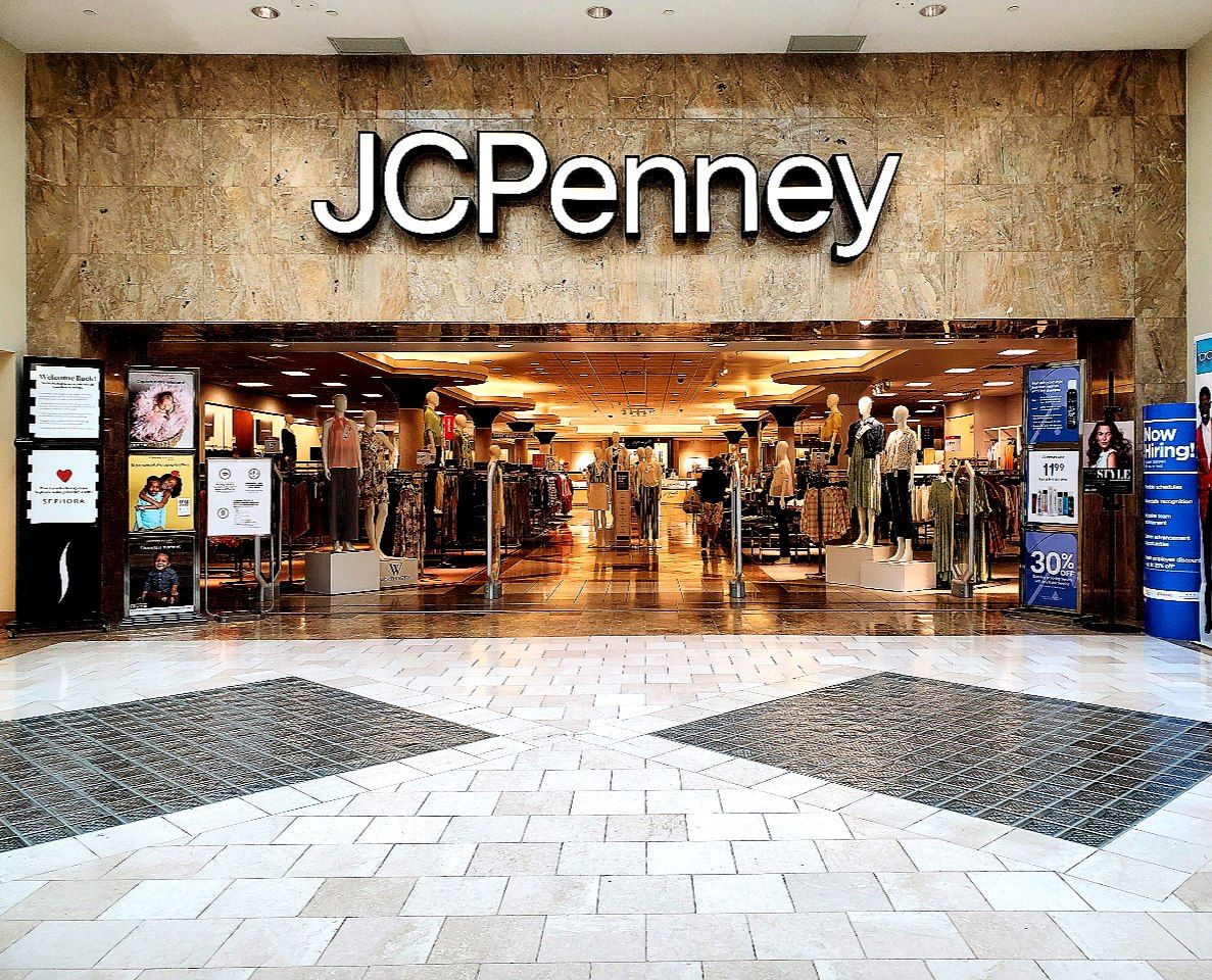 guess retail crossing