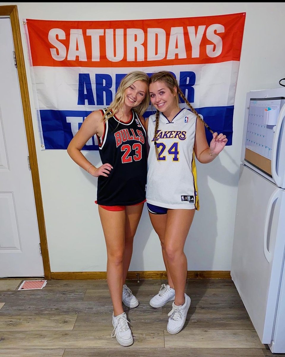 you know who saturdays are really for🏅🏅
·
·
·
#alphagammadelta
#agd #sisterhood #sisters #saturdayshenanigans #saturdayvibes #saturdaysareforthegirls