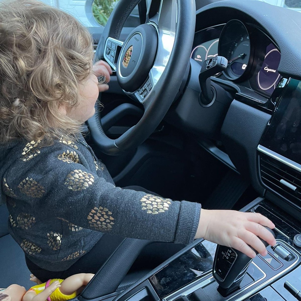 cherylcosenza's tweet photo. When your daughters name is Porsha...How can I drive anything else😜 #customcolor #chalk #turbo
Bringing Porsche back again into my grip & Baby P loves it!
#cherknows #newride #backatit #mommyproblems #cargirl
*featured topic on latest Ep. of #SpeakingVolumes @SkeeryJones https://t.co/MFmU2d2GQM