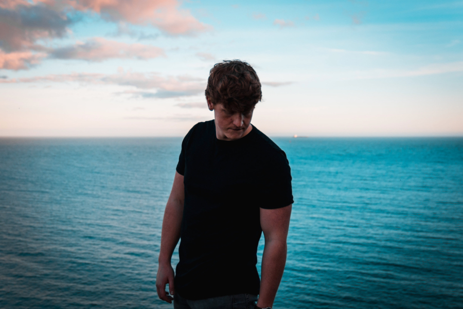 Check out Cork songwriter <a href="/emmo_music/">Emmo Music</a> on <a href="/BBC/">BBC</a>'s new show 'I Can See Your Voice' tonight on BBC1 . . . #icanseeyourvoice