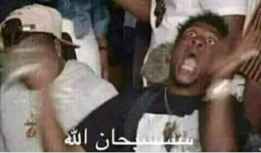 _ln_1994's tweet image. لما شاحن موبايلى يبوظ وكلهم يقولوا محدش كان بيشحن بيه