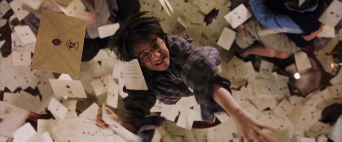 poetsdptbylakes's tweet photo. beautiful shots in harry potter and the philosopher's stone, a thread #harrypotter #harrypotterpl https://t.co/46HOPHm0xP