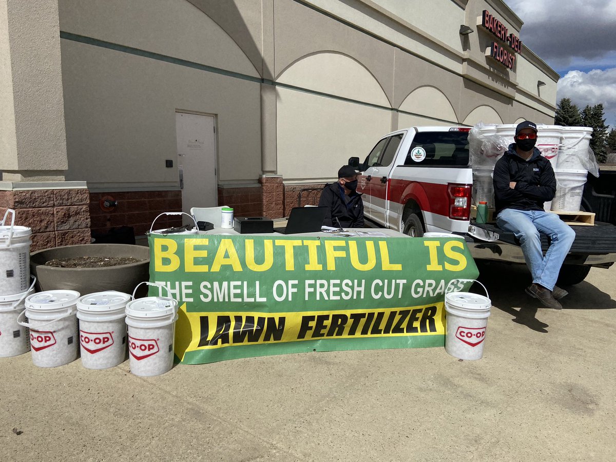 kwyering's tweet photo. Come and see us at the Lacombe Coop grocery store to get your lawn fertilizer! Buy a pail of lawn fertilizer for $30 and we’ll donate $5 to the Lacombe Food Bank! @centralabcoop https://t.co/khDzO5jakz