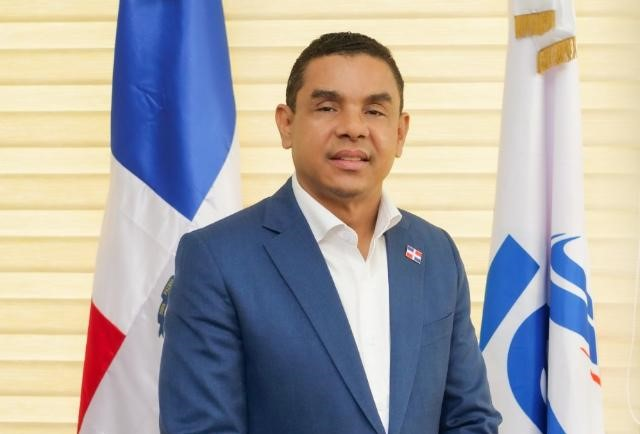 ENTREVISTA DE LA SEMANA CON EL ING. ELVI VASQUEZ GUZMAN, DIRECTOR DE LA UERS 
Inicia el minuto numero 14 <a href="/julianjorge5/">julian jorge</a>
<a href="/balbinarojas641/">Balbinarojas64@hotmail.com</a> <a href="/elvivasquezg/">Ing. Elvi Vásquez Guzmán</a> <a href="/FrancinaSocias/">Francina Socias</a> <a href="/EdesurRD/">Edesur Dominicana</a> <a href="/UERS_RD/">UERSRD</a> 
youtube.com/watch?v=ONn1UE…