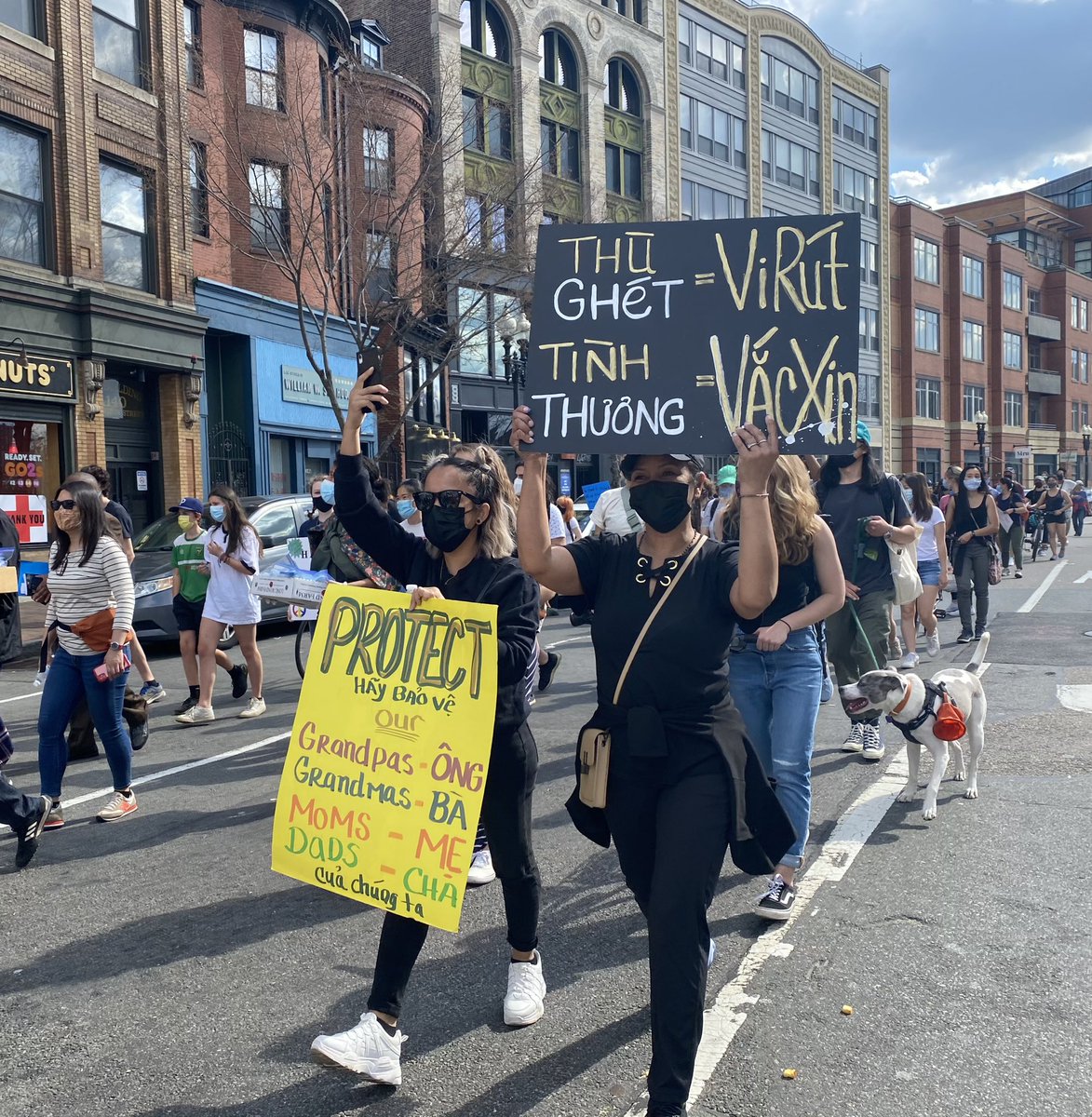 wbzSausville's tweet photo. This #OutoftheOrient March for Asian Futures was organized by #Asian Coalition MA. Demands include decriminalization of sex work &amp; defunding of the police. They urge #antiracist white people to use their privilege &amp; put their bodies between #BIPOC &amp; the police. @wbznewsradio https://t.co/rUlEGKq3Uq