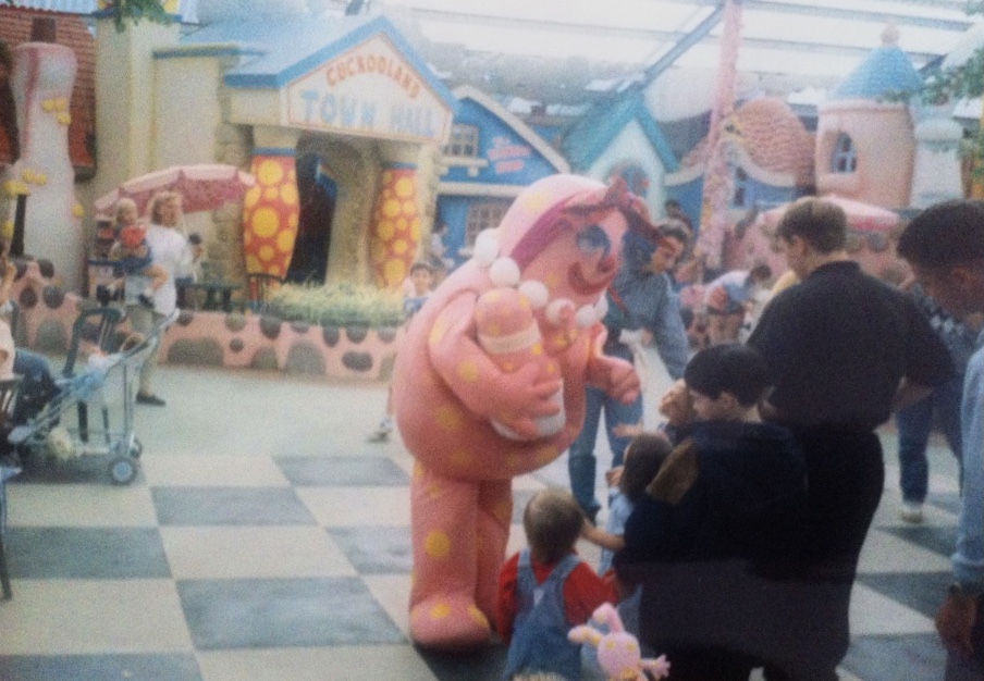 punkinob's tweet photo. @Dunblobbin I found some incredibly rare unseen pics from the morecambe park https://t.co/0Miq4nzsSk