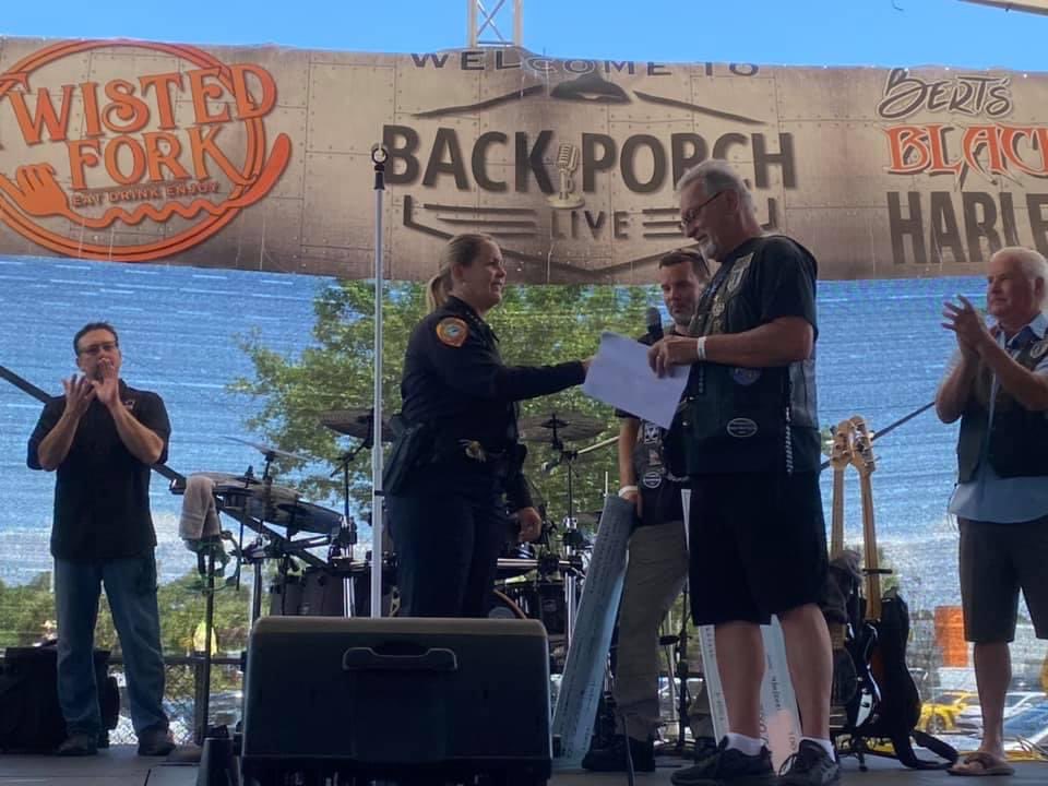 pgpdflChief's tweet image. Thank you to the Defenders LE MC Club - Charlotte County Chapter for your generous donation for us to purchase safety equipment. The men and women of the Punta Gorda Police Department appreciates your tremendous support! #puntagorda #community