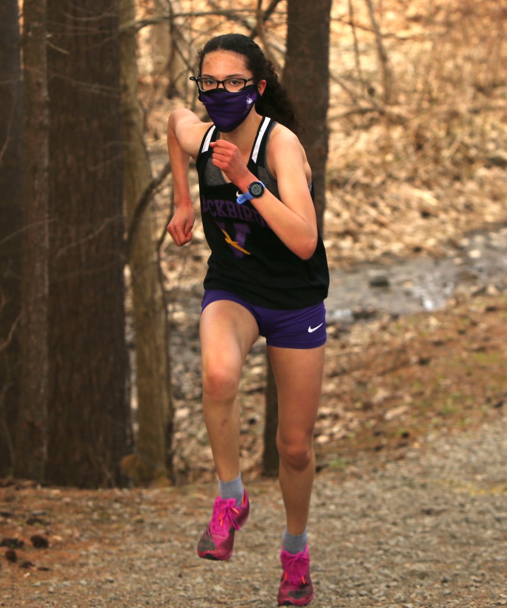 Mike_Photograph's tweet photo. Voorheesville Cross-Country flew past their competition in Cobleskill-Richmondville at Swift Town Park. Girls swept the first 7 positions, Mariem Sayahi won w/ a time of 15:45 and Caelan Lamberton-Dunham &amp; Connor Smith finished 2nd &amp; 3rd w/ times of 14:48 &amp; 15:00. @theAEnews https://t.co/NuOcufkCSX