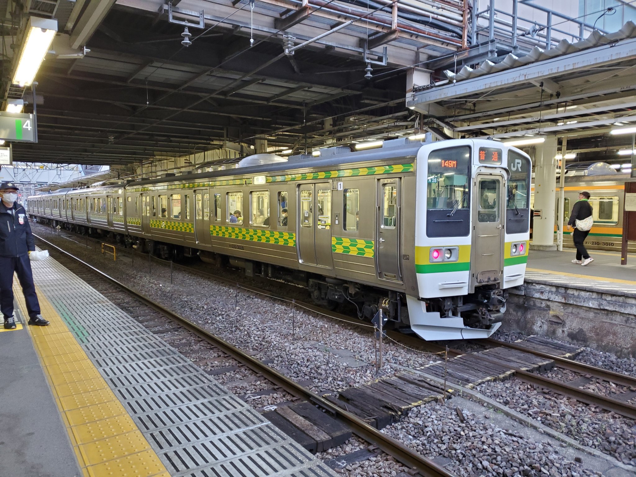 f*5様 鉄道駅名標 かすが KASUGA 4K 60fps】【#のんてつ】近鉄奈良線 シリーズ21 5820系 9020系