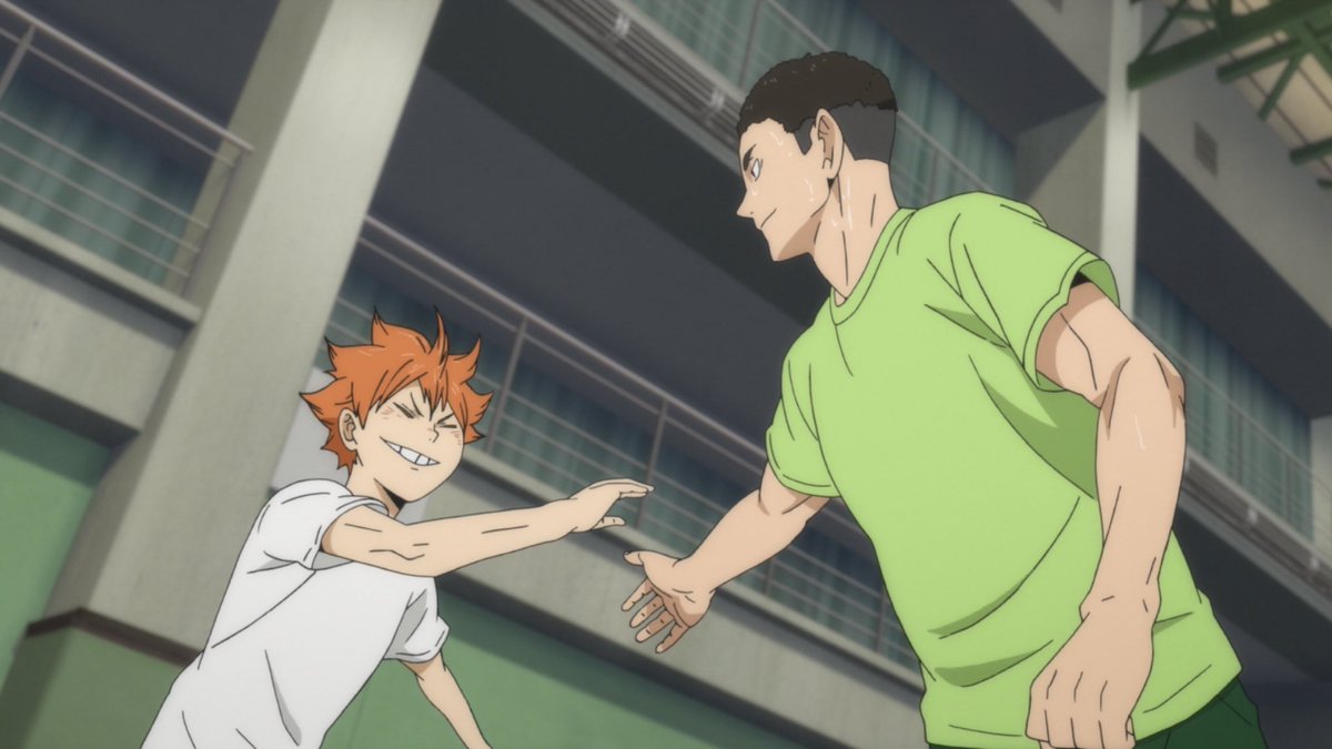 suckerforyuu's tweet photo. hinata being friends with almost everyone is one of the things i love the most in haikyuu https://t.co/Yug9aVCP3G