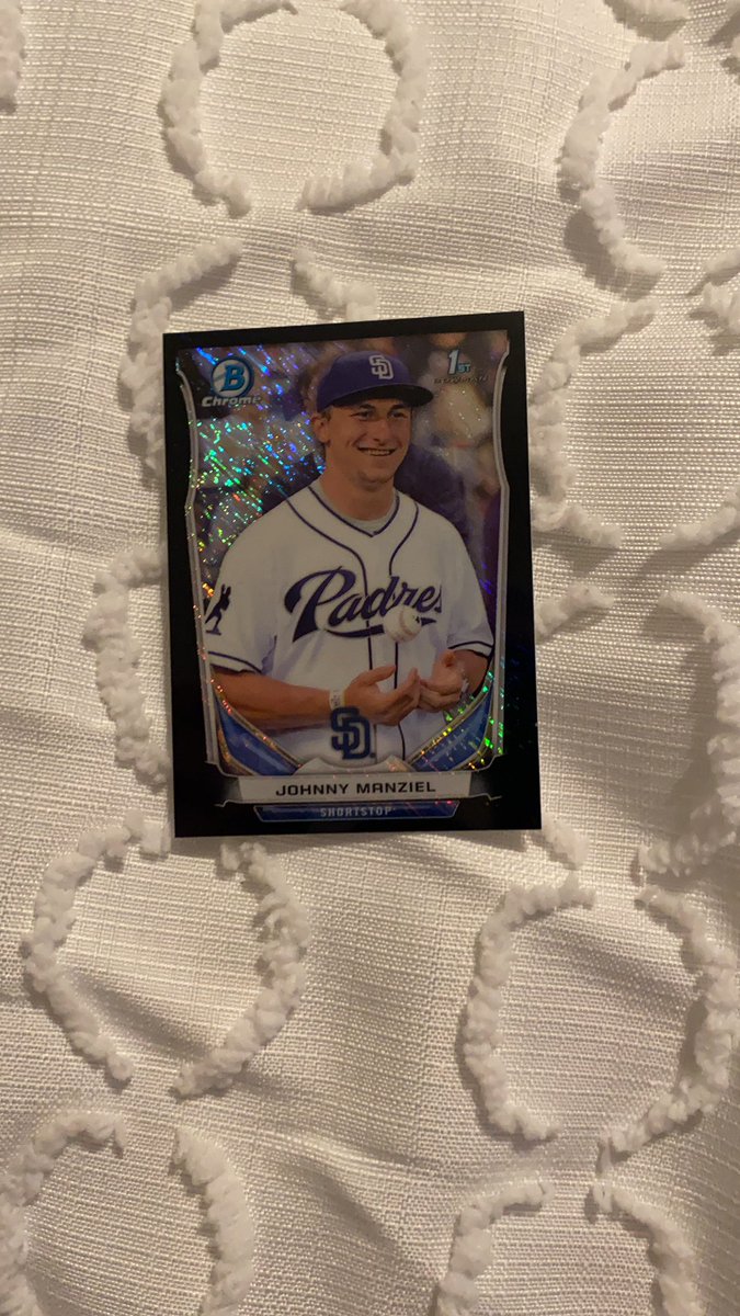 FootsCards's tweet photo. Can’t find comps but I love this card, any offers? https://t.co/fPEybsaob8