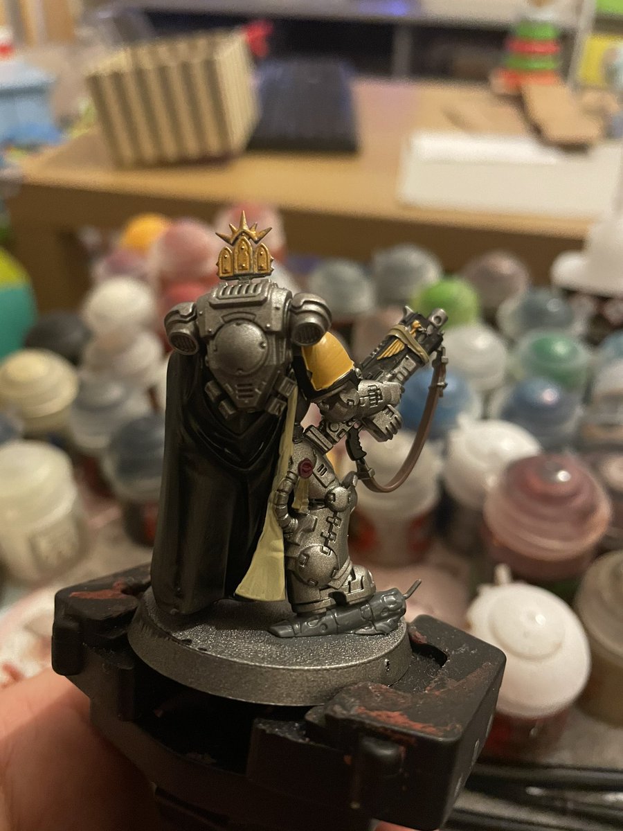 richchil88's tweet photo. Captain dudie mc dude face of the silver templars WIP just a bit of shading and then dry brushing to do! #warhammer40k #new40k #warhammercommunity #gamesworkshop #hobby #40k #warmongers #warmaidens #silverTemplar #Spacemarine @WarComTeam https://t.co/0ACGFbbNrD
