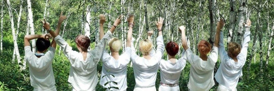Agent_Chimmy007's tweet photo. Army iHeart BTS

#iHeartAwards #BestFanArmy #BTSARMY https://t.co/ioxMlsr6CM