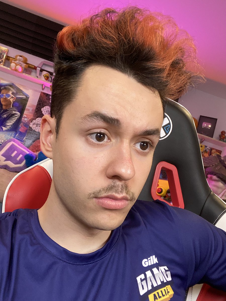 TheGrefg's tweet photo. RT me dejo el bigote para Marbella Vice
❤️ me lo quito ahora mismo https://t.co/epyCU5FXUF