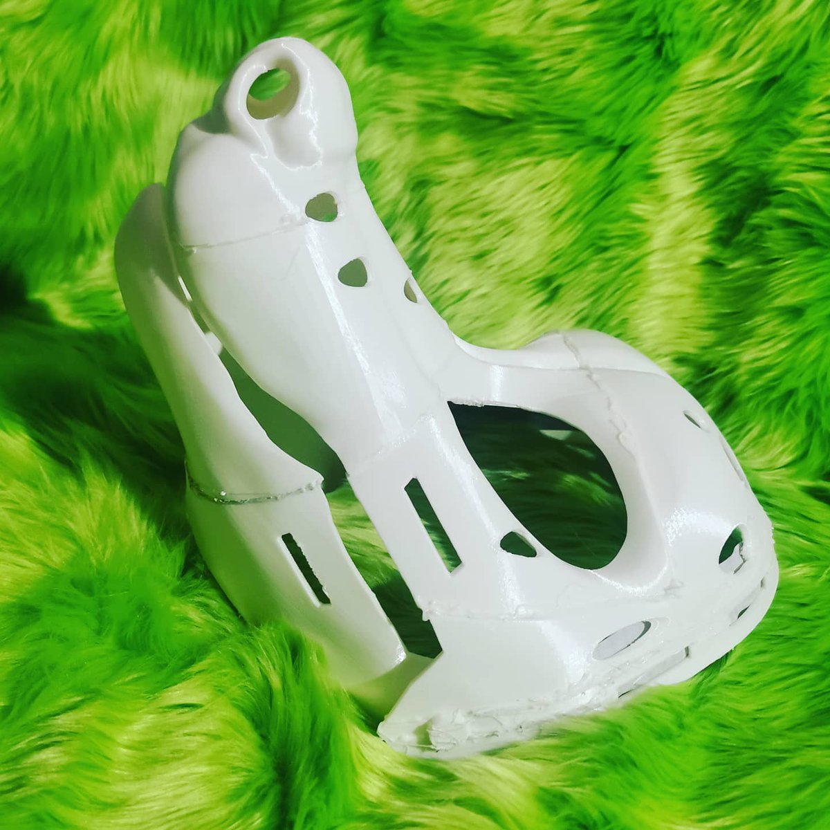 LiquidTooth's tweet photo. The base is finally printed 💞💞💞
#fursuit #furryfandom #Furry #fursuitmaker #germanfurry #etsy #art #blender #fursuitbase #3dbase #3dprinting https://t.co/Fwe6RodY69