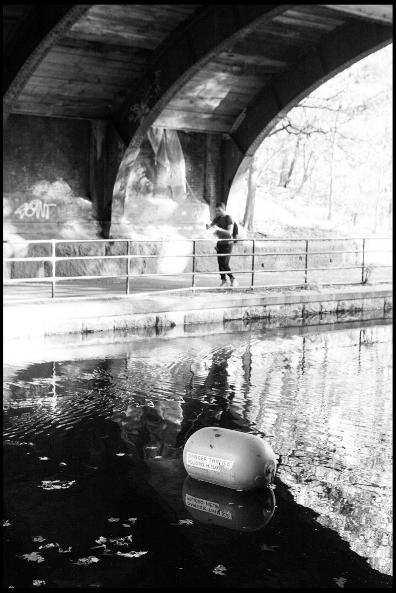 CognatePhotos's tweet photo. Thin Ice

Photo taken by Jimmy Tu

https://t.co/nVD5LKos4G

#photography #photooftheday #image #blackandwhite #monochrome #blackandwhitephotography #bw #bnw #bnw_society #bnw_life #bnw_lover #bnw_captures #travel #camera #photojournalism https://t.co/yUvlKXpHpZ