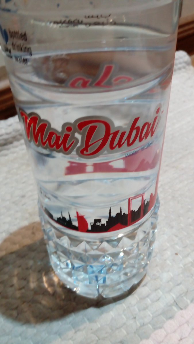 Minum air putih yg banyak. Jangan ngopi aja. Salam sehat selalu