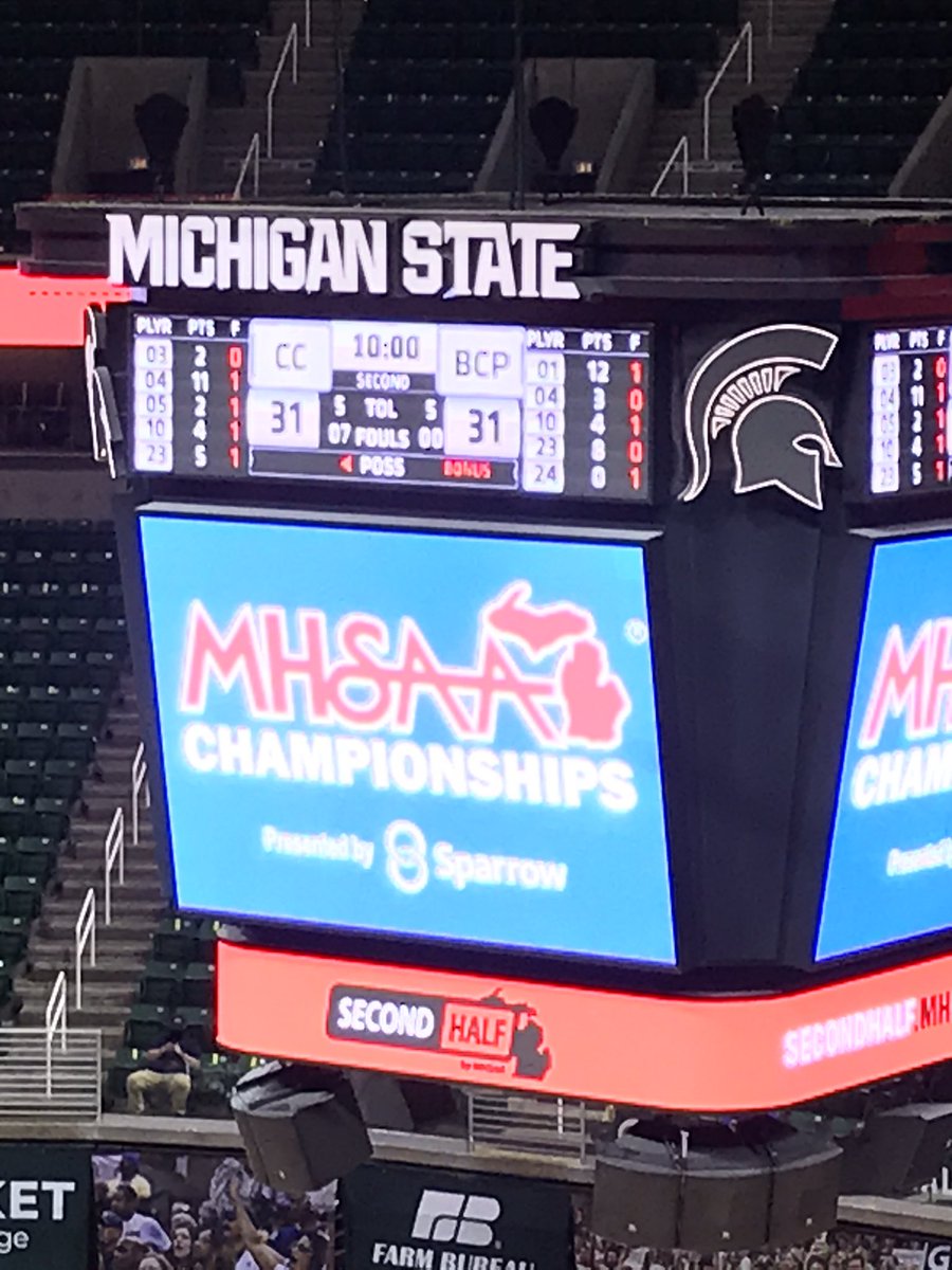 TomFaberPHS's tweet photo. Tied up at halftime!  Only one half of basketball for the season remains!  Go Panthers!  #penntastic https://t.co/0CSnqzW18A