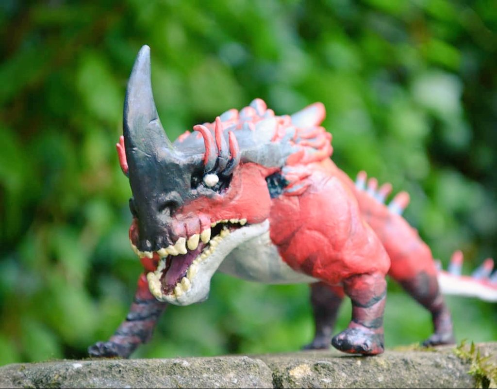 mimikeamsy's tweet photo. The Embermane from Dauntless looks even more scary from close up!
@PlayDauntless
#Dauntless #Embermane #Monster #PhoenixLabs #polymerclay #smeak https://t.co/VDEZ1DD9kz