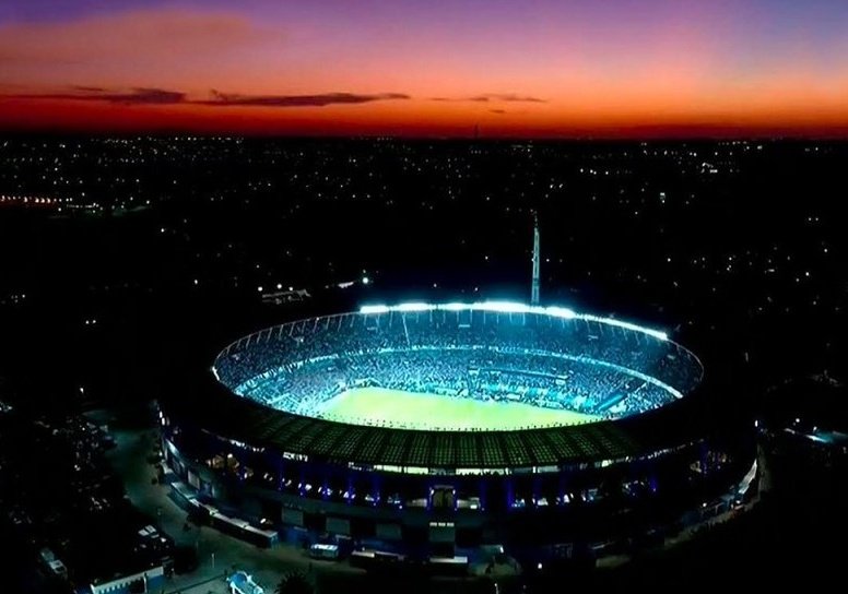 La Comu de Racing 🎓 tweet media