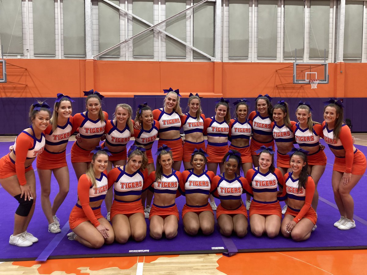 Cheer_Clemson's tweet photo. You’re looking at the 2021 All Girl Division 1 NCA Virtual Champs!🏆🐅 https://t.co/wn22MLm4sw