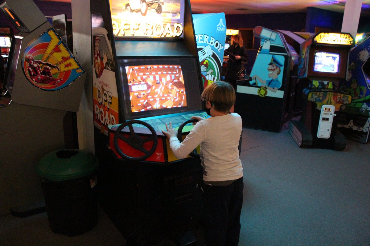 haven_arcade's tweet photo. Off Road &amp; 720!!!
#ivanstewartoffroad #retroarcade #nerdhavenarcade #retrogaming #720arcade #arcade https://t.co/JVlrtHYLJt