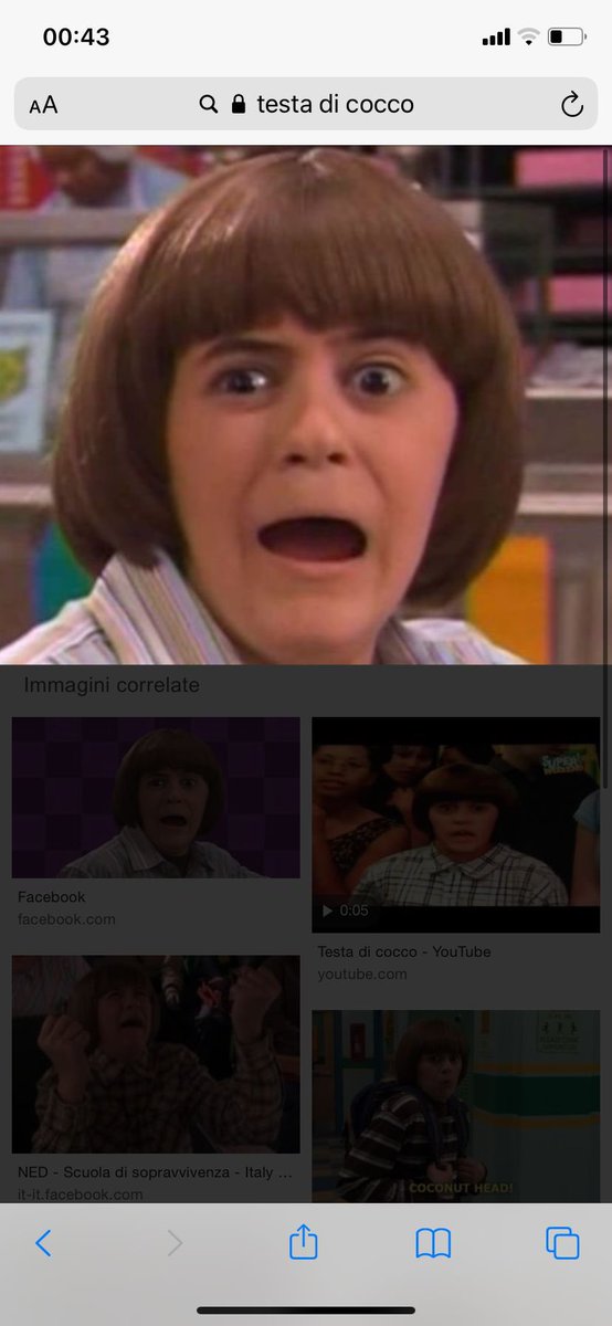__Minion_'s tweet photo. Ospite speciale: testa di cocco.
“This is me now. Feel old yet?”#Amici20 https://t.co/CHHu2eKVLH