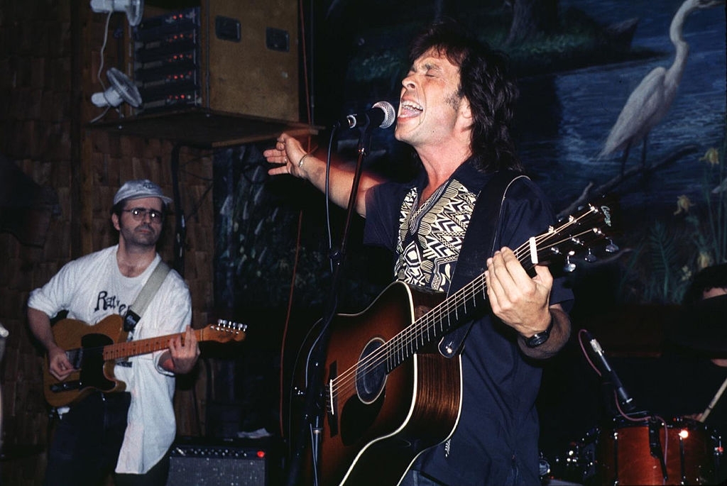 Happy Birthday to Jim Lauderdale who turns 64 years young today 