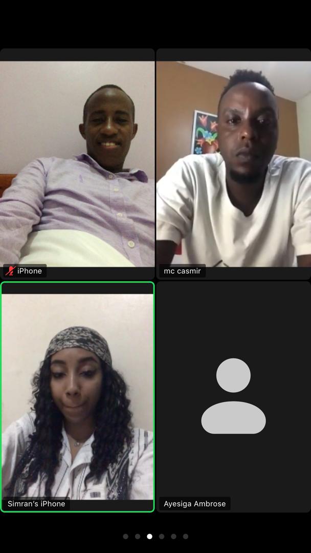 AllOneAfricans's tweet photo. Here we talk development.
#TalkToAYouth
#YouVoice
@isaacbakashaba3 @EstherBirungi4 @mccasmir @EstherKasozi @NasasiraAngus @NamanyaRender @BakashMediaUG @1AmbroseAyesiga @Jacobeyeru @PNyamutoro @NationalYouthC5 @jackiearinda @RwandaYouth @unyfa1 @LillianAber @Youth4SDGsUg @PYIPUg1 https://t.co/hUYWsiETvF