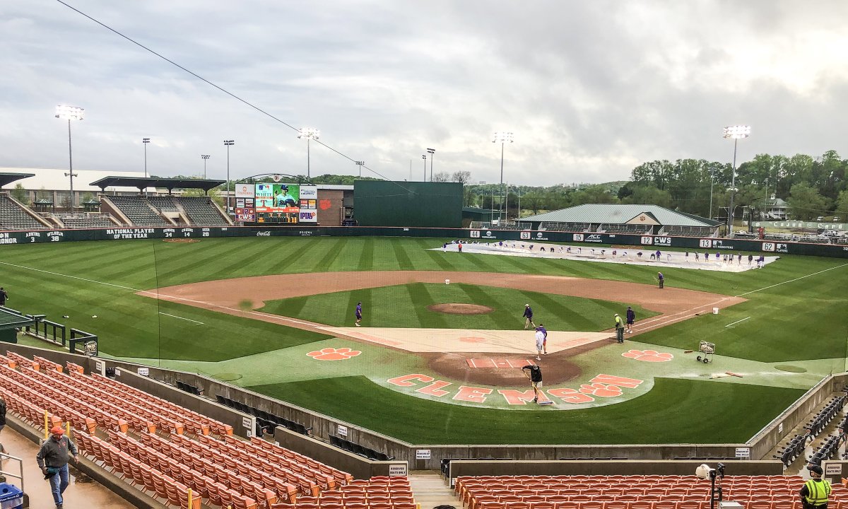 ClemsonBaseball's tweet photo. Welcome sight! #TarpOff https://t.co/QU73YqPAX3