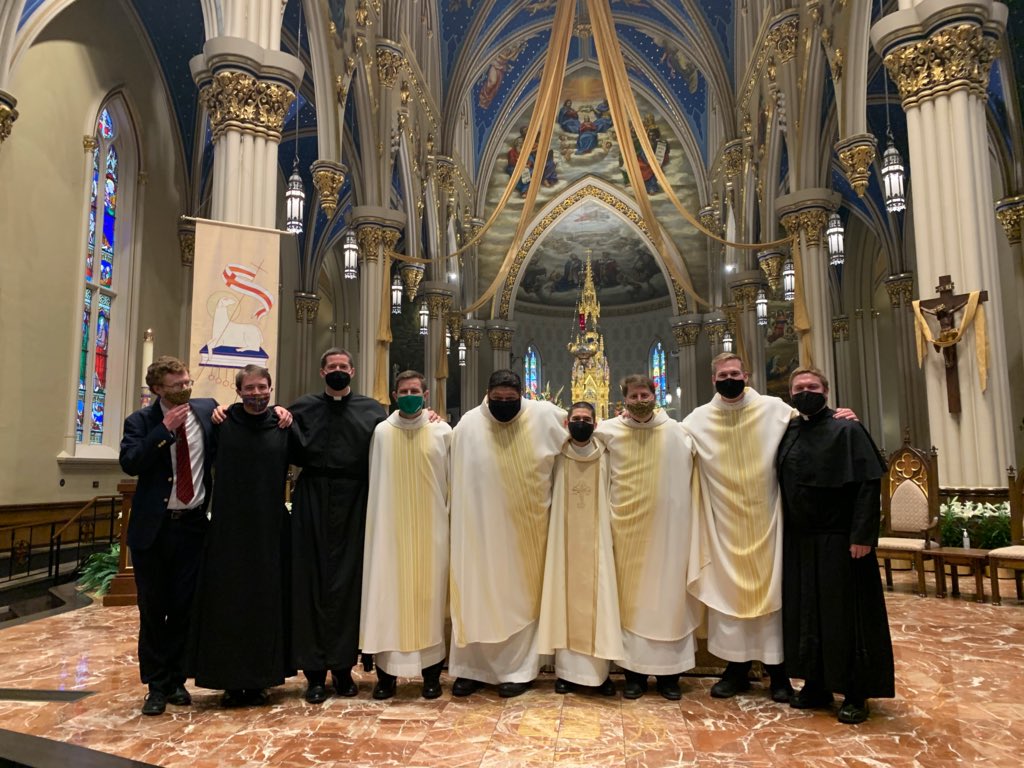 ACEatND's tweet photo. A beautiful day at the Basilica - Fr. Geoffrey Mooney, a member of ACE 16, was ordained a priest in the Congregation of Holy Cross. Here he is with other ordained ACE CSCs and those in the seminary. #aceatnd https://t.co/pPSJ9EGoAC