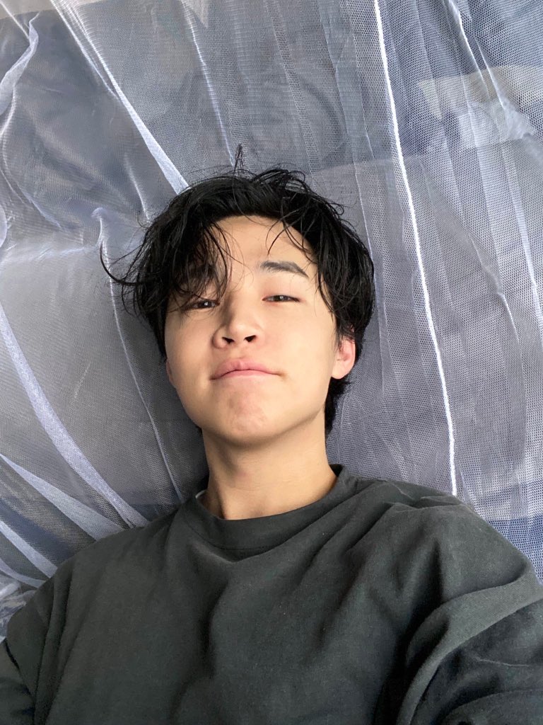 Hennim89's tweet photo. 오늘 나의 픽‼️
🌟헨리 ~늘 빛나리⭐️
#헨리 #刘宪华 #HenryLau https://t.co/W7wKRPGQGH