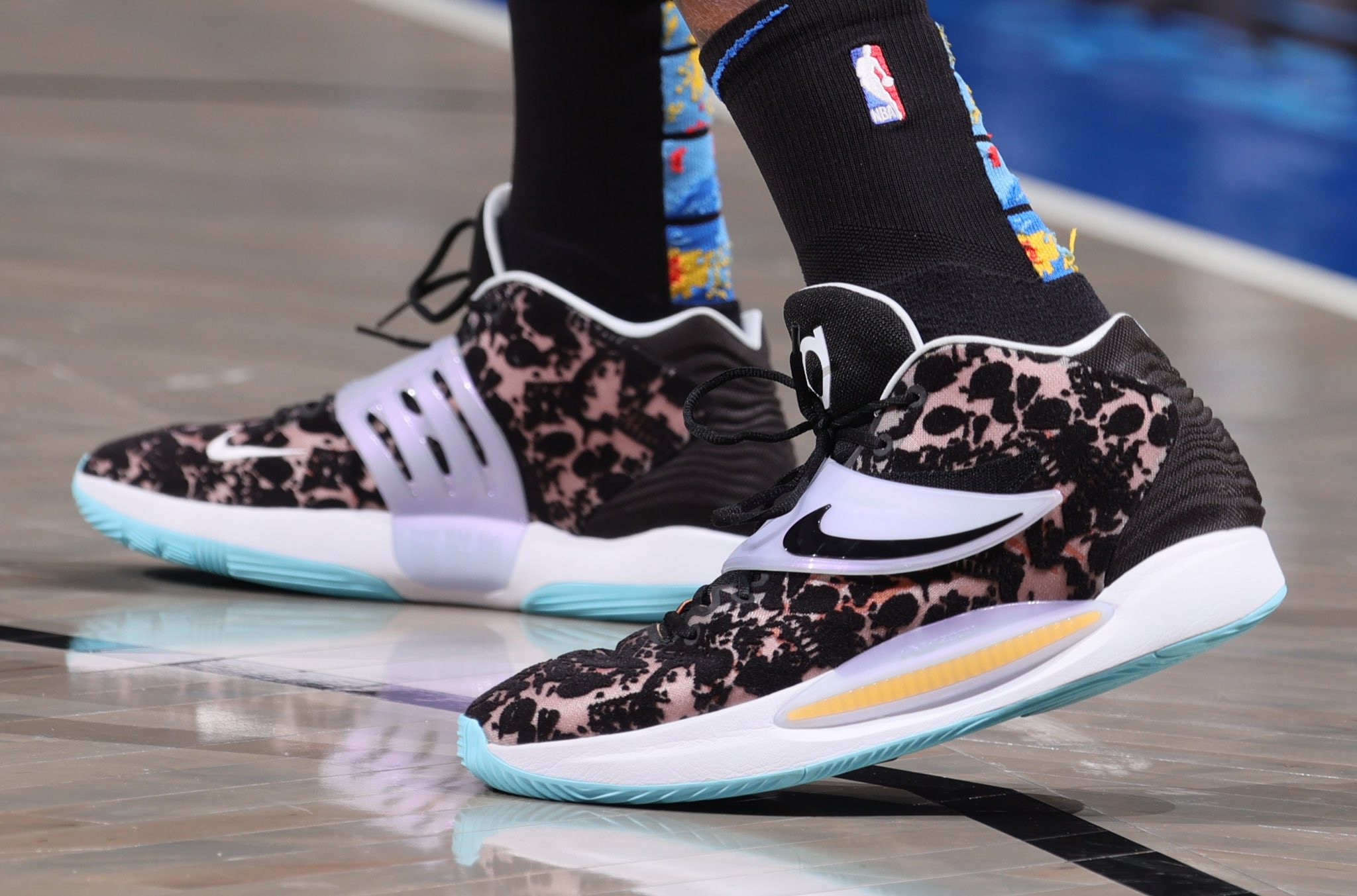 Nick DePaula on X Two distinct design details on the KD 14 The Slim Reaper comes to life with the strap shape inspired by a Scythe Inner cage design draws