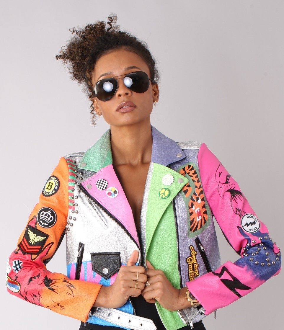 DivasDenFashion's tweet image. For Her NYC 81753 Self Love Graffiti Leather Jacket 
divasdenfashion.com/products/for-h… 

#DivasDenFashion #leatherjacket #multijacket #nailhead #springFashion #boutiquetrends #selflove #printjacket #multileather #forhernyc #petitefashion #petitecoat #Womenfashion #cogicgrand #luxefashion