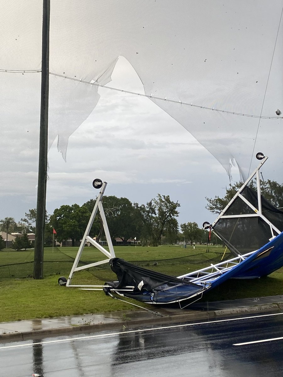 MCGPublicSafety's tweet image. 🌪 Manatee County EMS responded to help an injured patient after a tornado touched down near El Conquistador Parkway this evening. 🌪 
Photos from the scene below👇🏻
