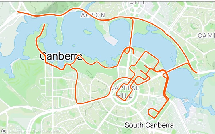 Great to complete a run with <a href="/FaranSabeti/">Faran Sabeti</a> <a href="/jaqibousie/">Jaquelin Bousie</a> <a href="/AndrewFlood_/">Andrew Flood</a> . It wasn’t pretty but the comaraderie was so important to get to the end #team . Now for the recovery ... I’ll be at work tomorrow @MichelleLincol6 .