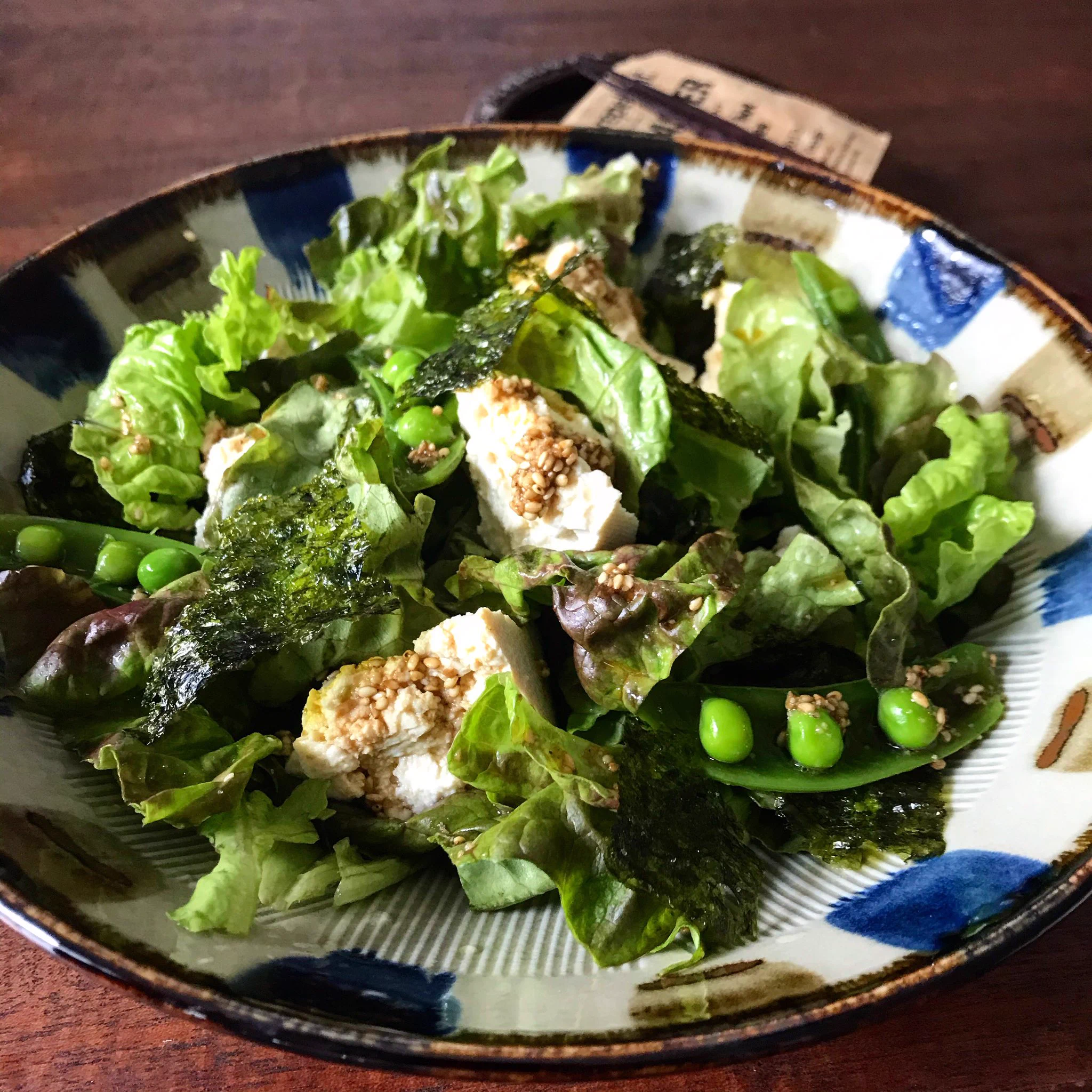 食材を色々変えてアレンジしてみても美味しそう！豆腐を使ったサラダレシピ！