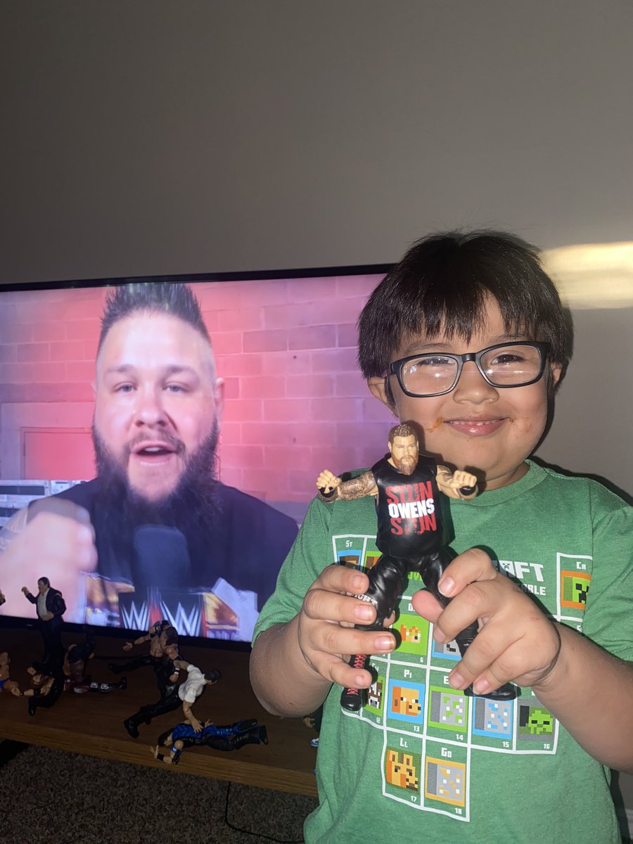 DRG_2's tweet photo. Okay lol letโs try this again! Forgot to tag @RingsideC on my last post! ๐
๐๐ผ #RingsideMania #WrestleMania #komaina #hopewewin! https://t.co/nl93KMBb6A