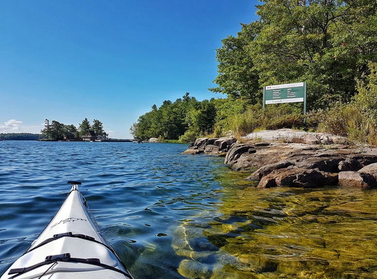 hikebiketravel's tweet photo. What a 3 day #kayaking trip in the 1000 Islands looks like w a stay at oTENTiks https://t.co/i9fT1bB8pj
#parksCanada #Summer2021 https://t.co/pNiMtDBscb