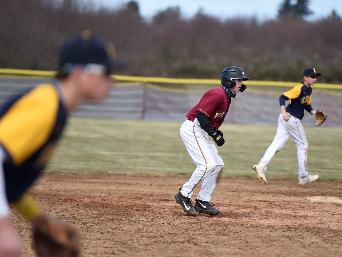 J_Kirshenbaum's tweet photo. We had doubleheaders on doubleheaders in Egg Town today, as both Winlock baseball and softball hosted Ilwaco for two-fers. The Fishermen and the Cardinals split both sets, including @winlockbaseball walking off winners in its second game. https://t.co/ycxCBmNeIW