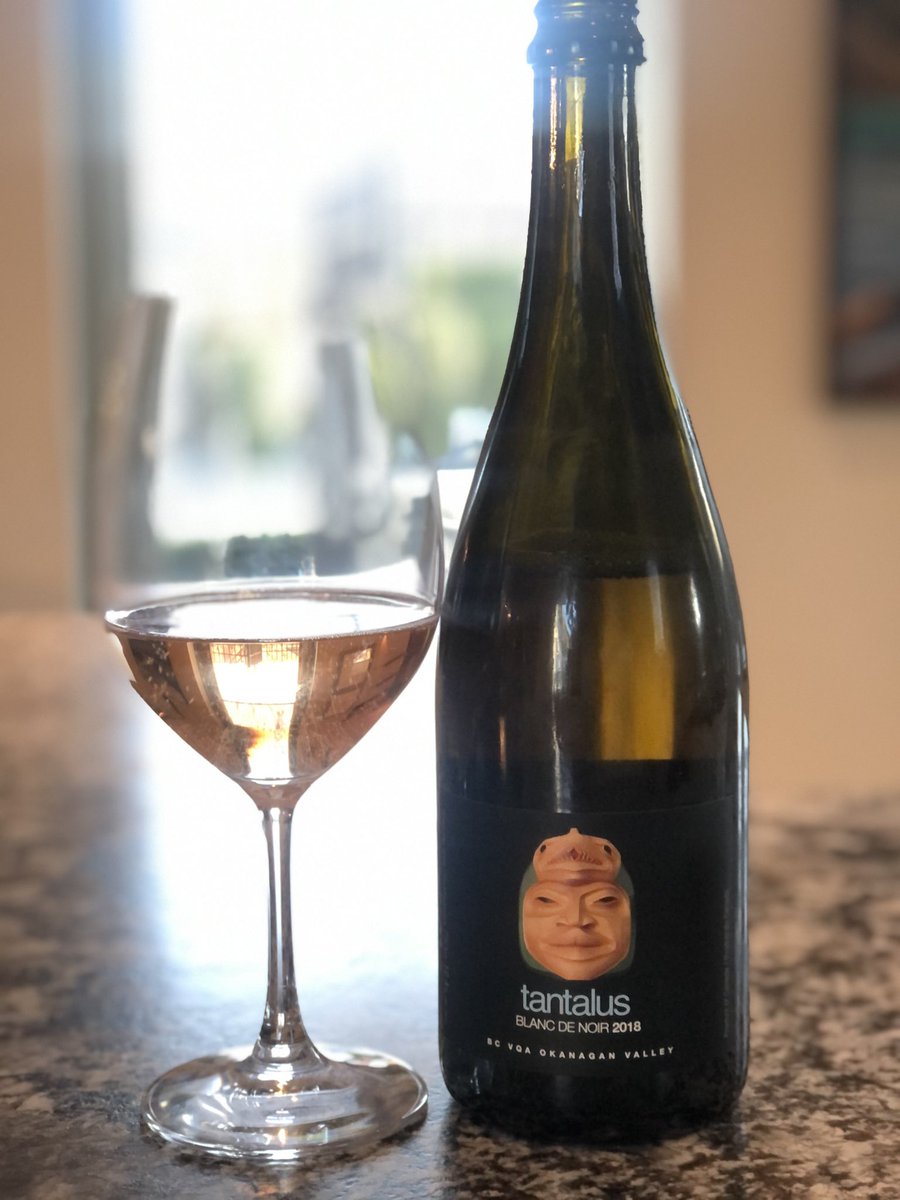 jjhorsey10's tweet image. Excited to taste the newly released 2018 Blanc De Noir from Tantalus. I have two bottles left of their lovely 2015 vintage and wish I had more.  @tantaluswine @urbanliquor #traditionalmethod #blancdenoir